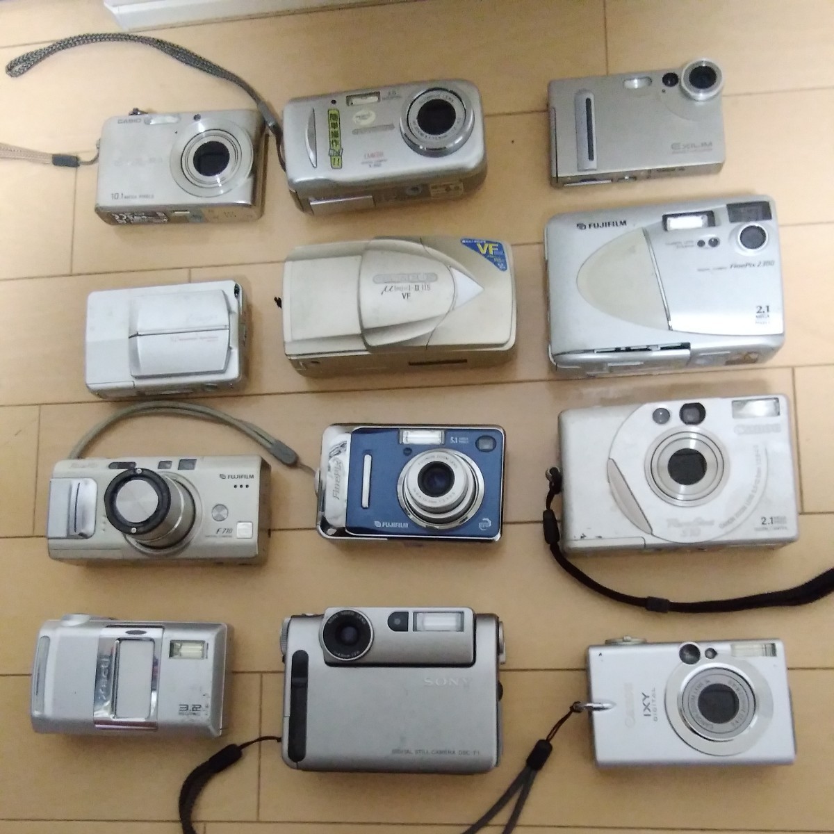デジタルカメラ、6台まとめ売り メーカー直営オンラインショップ