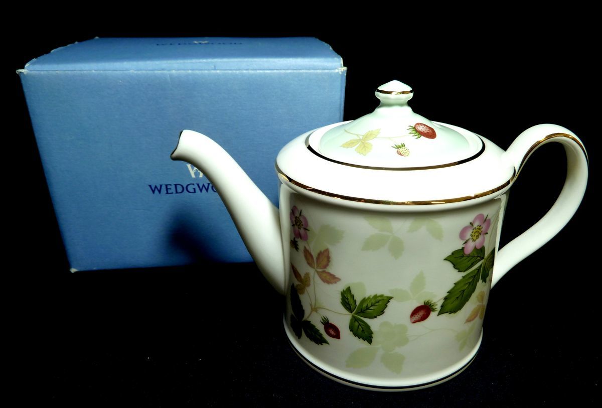 1000円スタート 食器 1点 WEDGWOOD ウェッジウッド ワイルドストロベリー パステル ジャパニーズティーポット 箱付 TMS ZZ①412