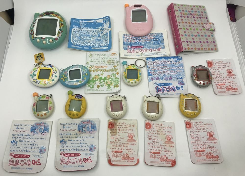 Wb712★バンダイ たまごっち プラス など 計11個セット 本体 中古 未検品 現状渡し ジャンク品★