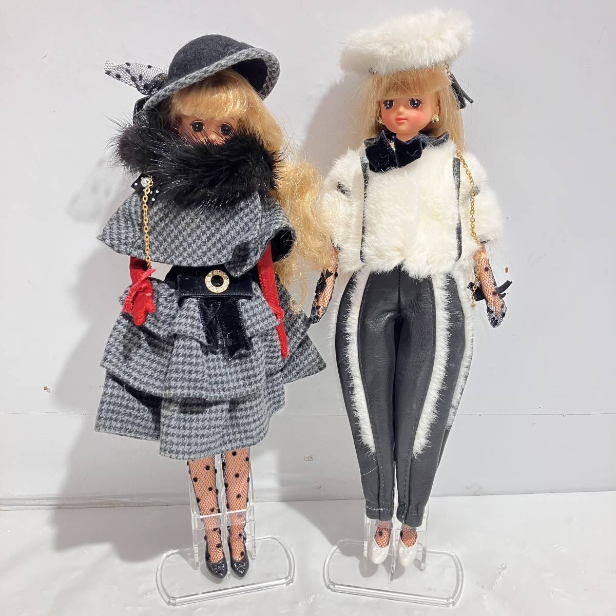 志木)【美品】OIKE/オオイケ エリーナ 2体 まとめ スタンド付 着せ替え  