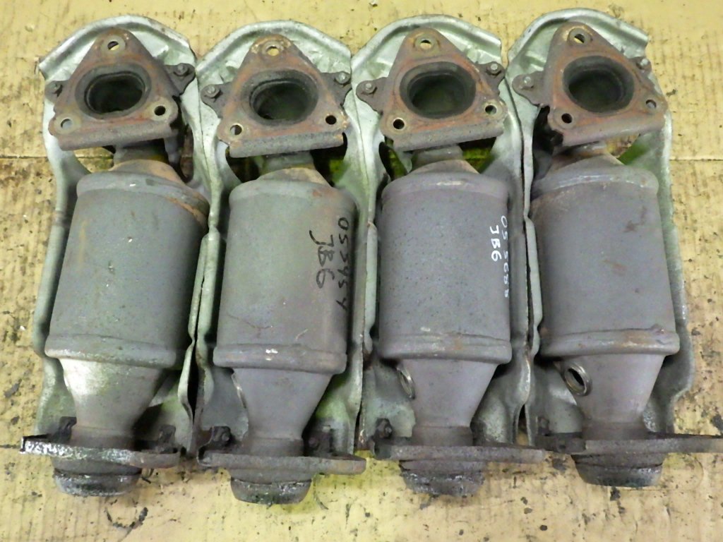 石] ホンダ P07A 触媒4個セット センサー×2タイプ 棚落ち無 □ JB5 JB6