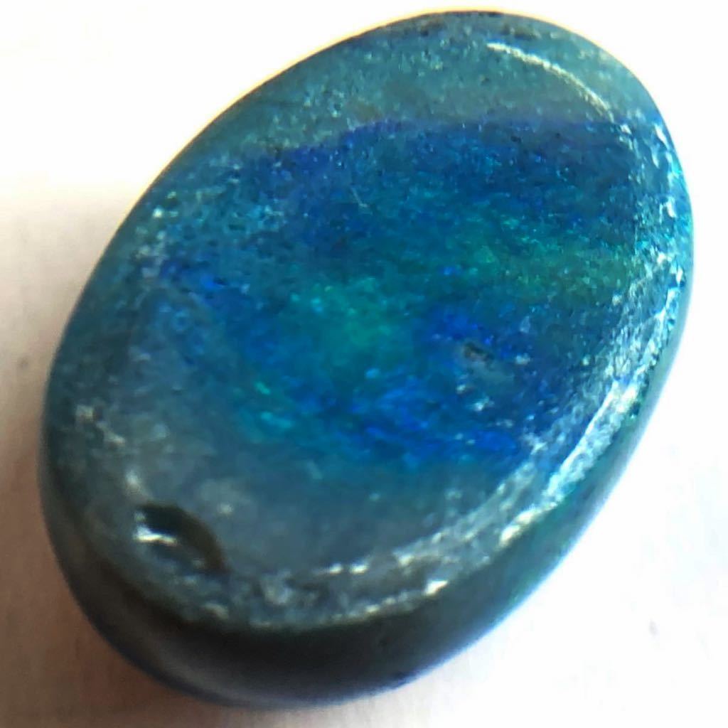遊色効果抜群!!［天然ブラックオパール8.740ct］S ◎ 16.0×11.2mm