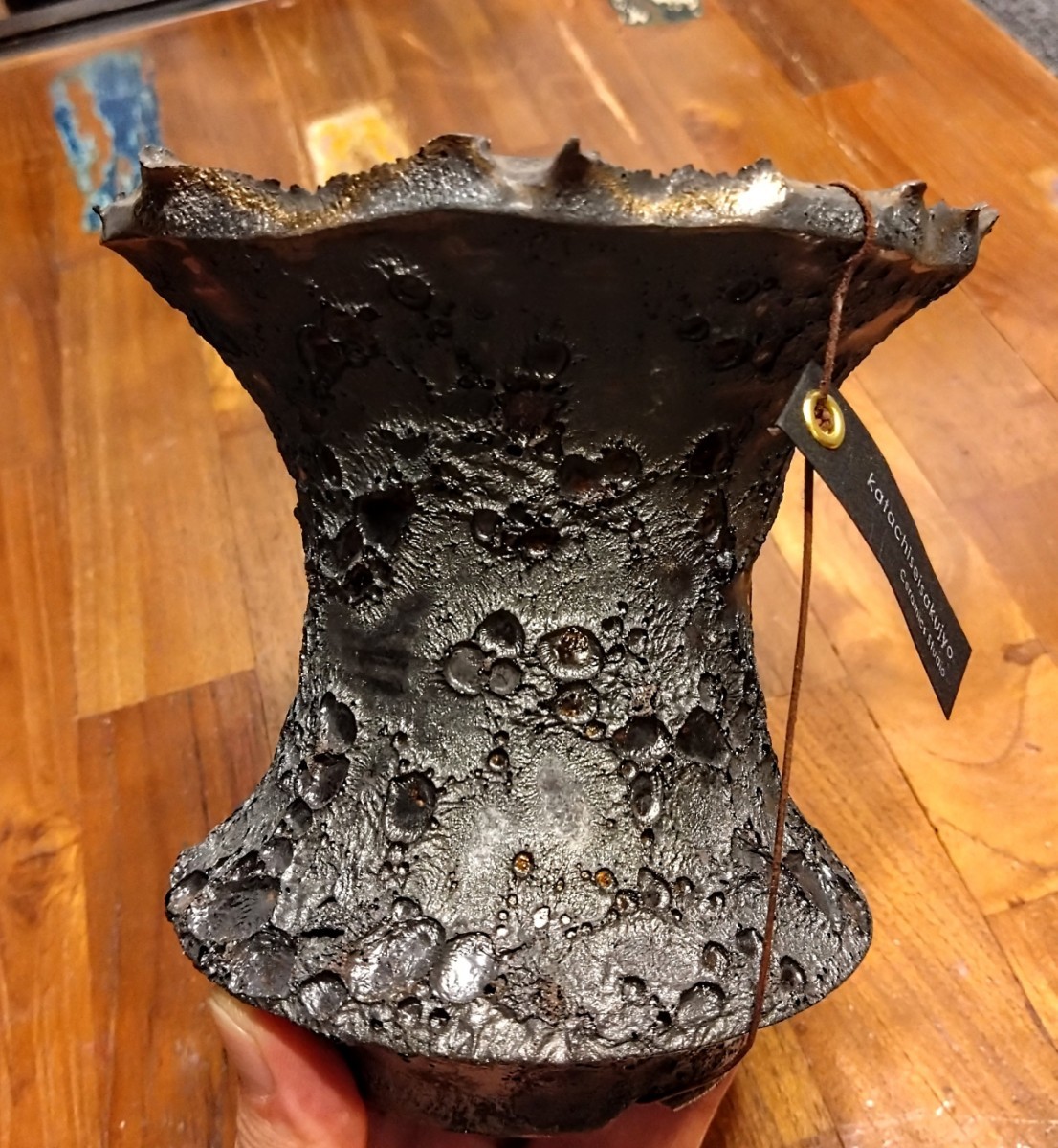 カタチ製作所　Mederu Pot Crater Black&Gold ロングポット　(検索)鉢　陶器鉢　作家鉢　アガベ　パキポディウム　コーデックス　サボテン