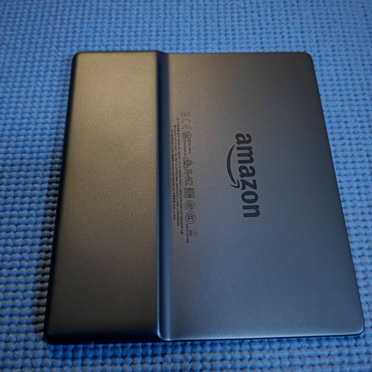 Amazon Kindle Oasis 第10世代／32GB／広告なし版／純正カバー付き