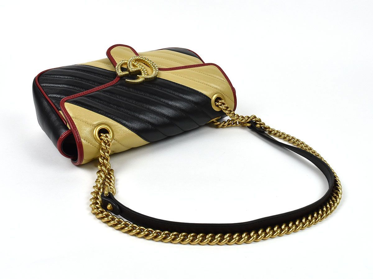 156210〇美品 GUCCI グッチ GGマーモント キルティング スモール 156210〇美品 GUCCI グッチ GGマーモント キルティング スモール
