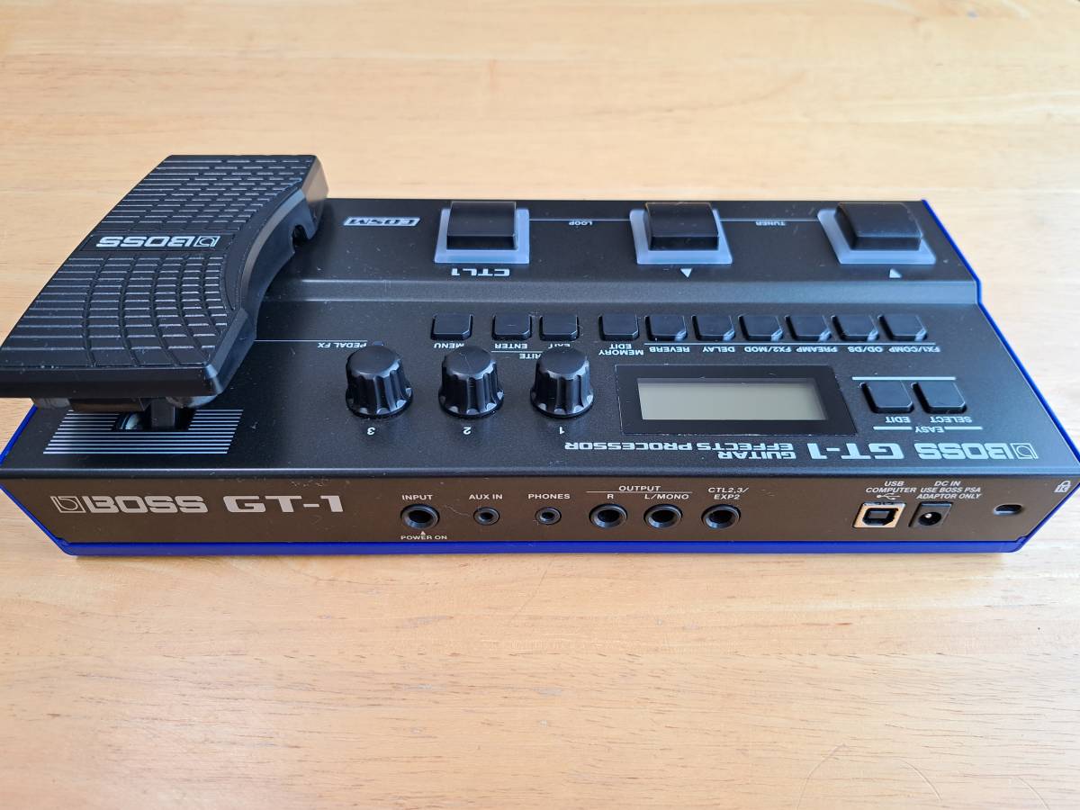 送料無料】GT-1 マルチエフェクター/BOSS ボス GT-1の教科書セット GT