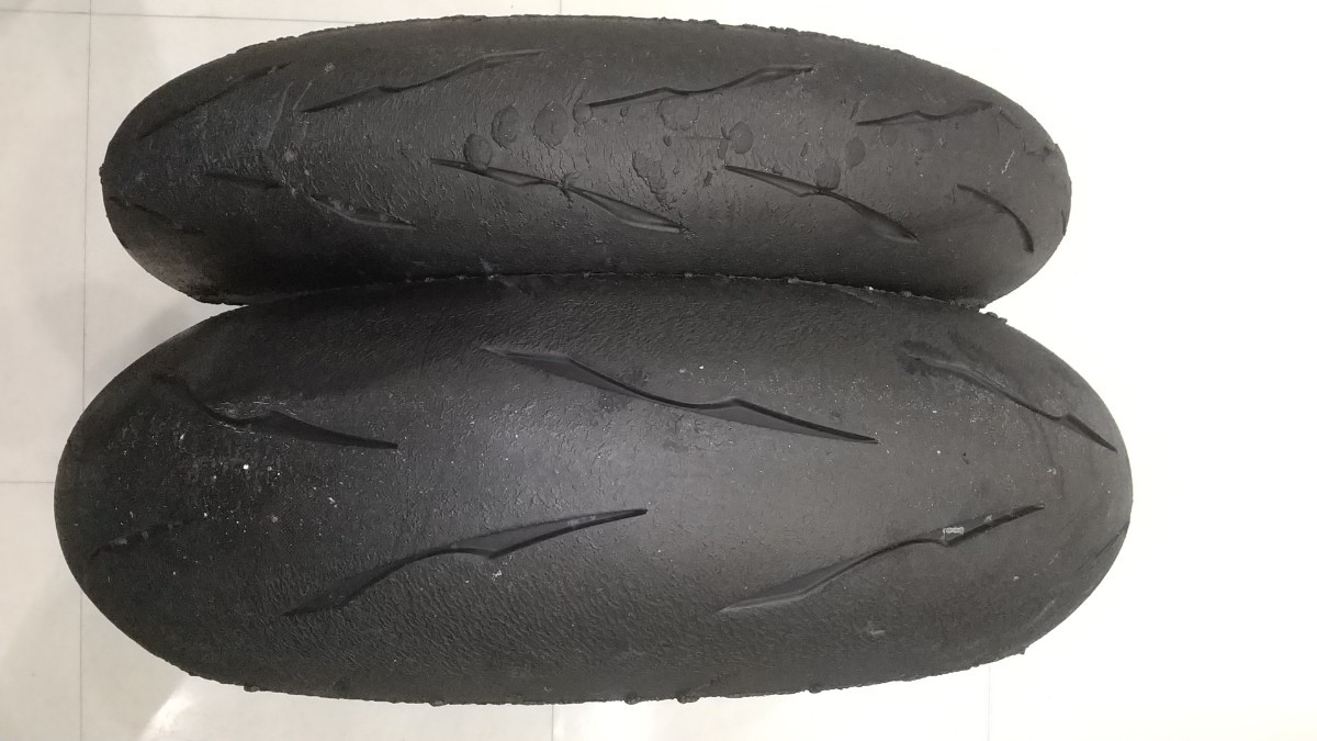 BRIDGESTONE ブリヂストン BATTLAX R11 ST600 CBR600RR YZF-R6 ZX-6R