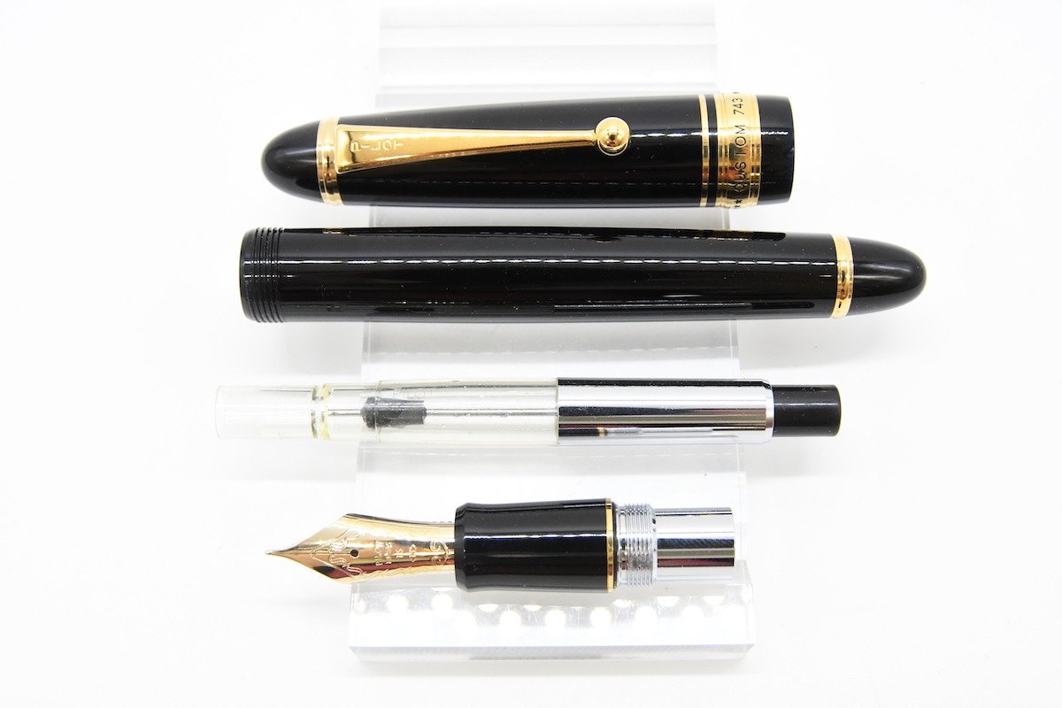 万年筆 PILOT パイロット CUSTOM カスタム 743 14K-585 M 箱 万年筆