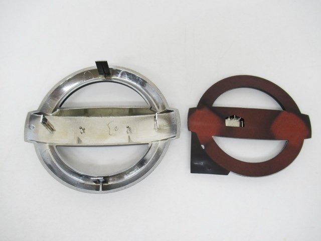 マットブラック キャラバン NV350 E26 日産 エンブレム 前後セット 62889-1JA0A C26 T32 (n087184)