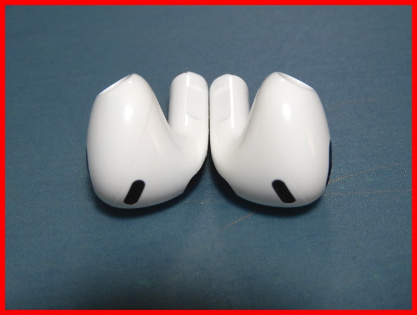 AirPods 第3世代 - 整備済み品 R片耳Apple国内正規品 動作品公式通販 正規品　Apple Airpods 第３世代　イヤホン （A2564/A2565）　 充電ケース （A2566 ）　ワイヤレスイヤホン 　管045