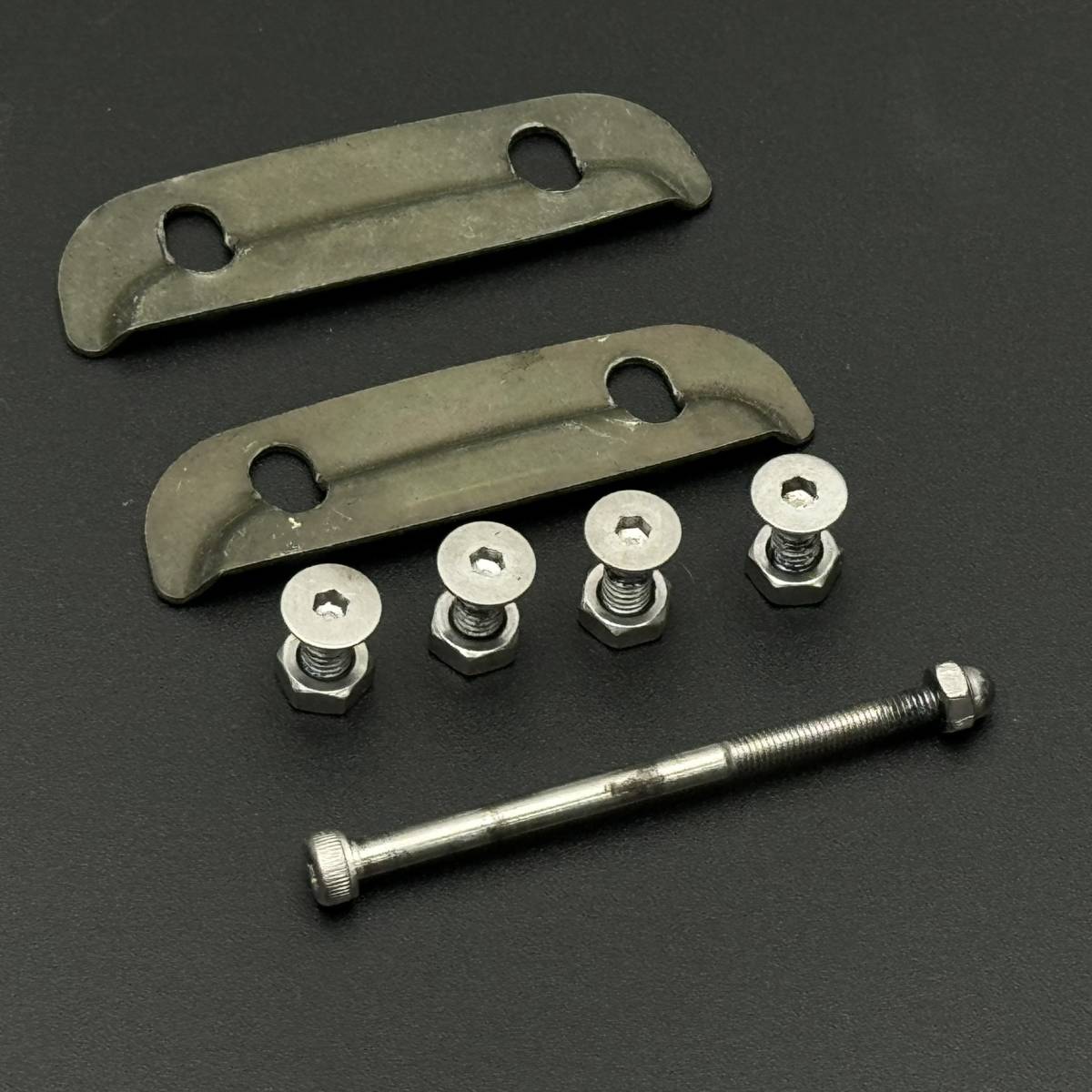 希少♪ インプレッサ WRX GGA GDA GGB STI ペダル フットレスト カバー MT レガシィ BL5 BP5 フォレスター SG5 SG9 絶版品♪ インプレッサ GDA GGA (IMPREZA D 公式通販