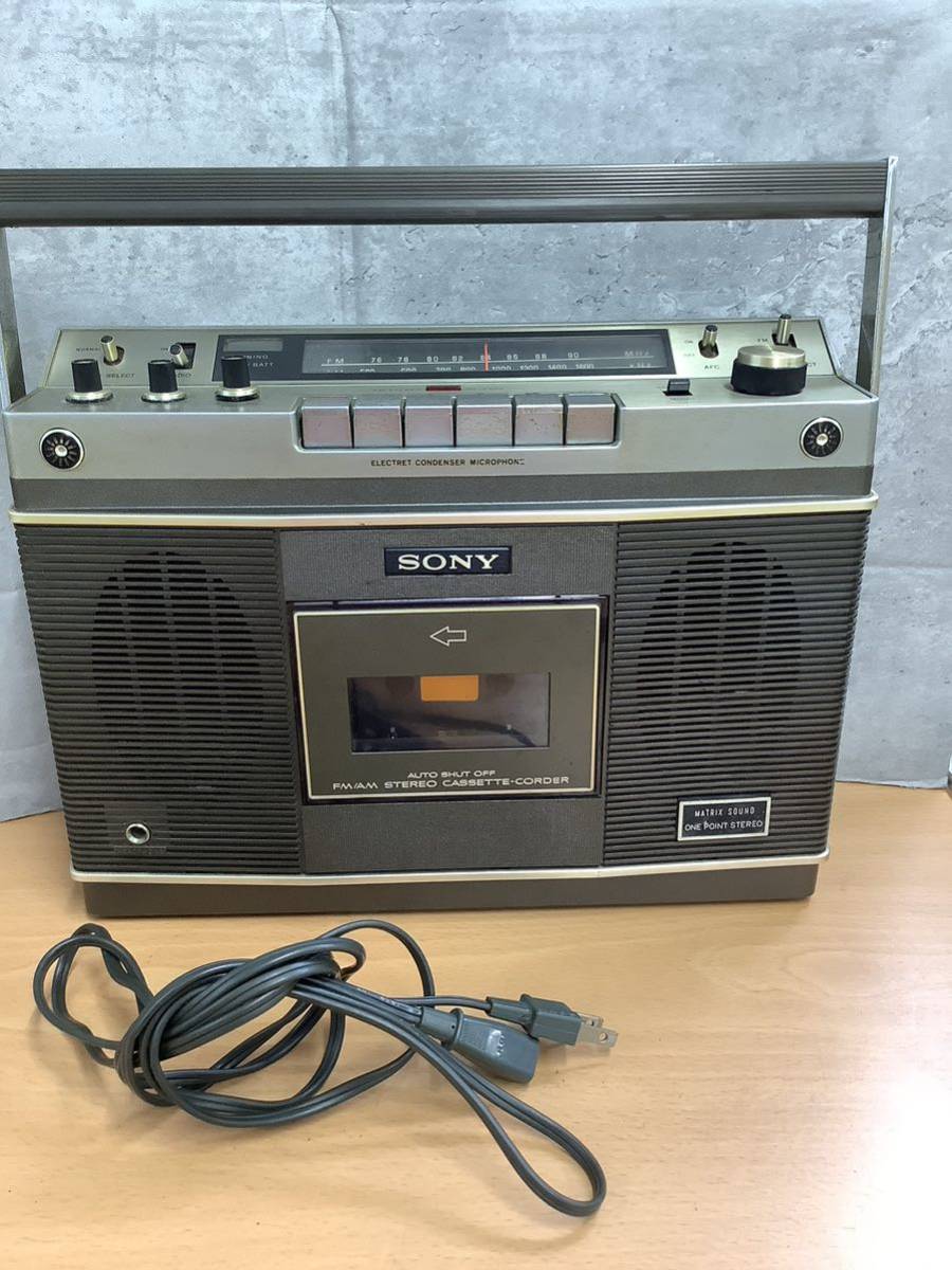 9U86 SONY CF-2550 カセットデッキ ラジオつき 通電のみ確認済み 昭和