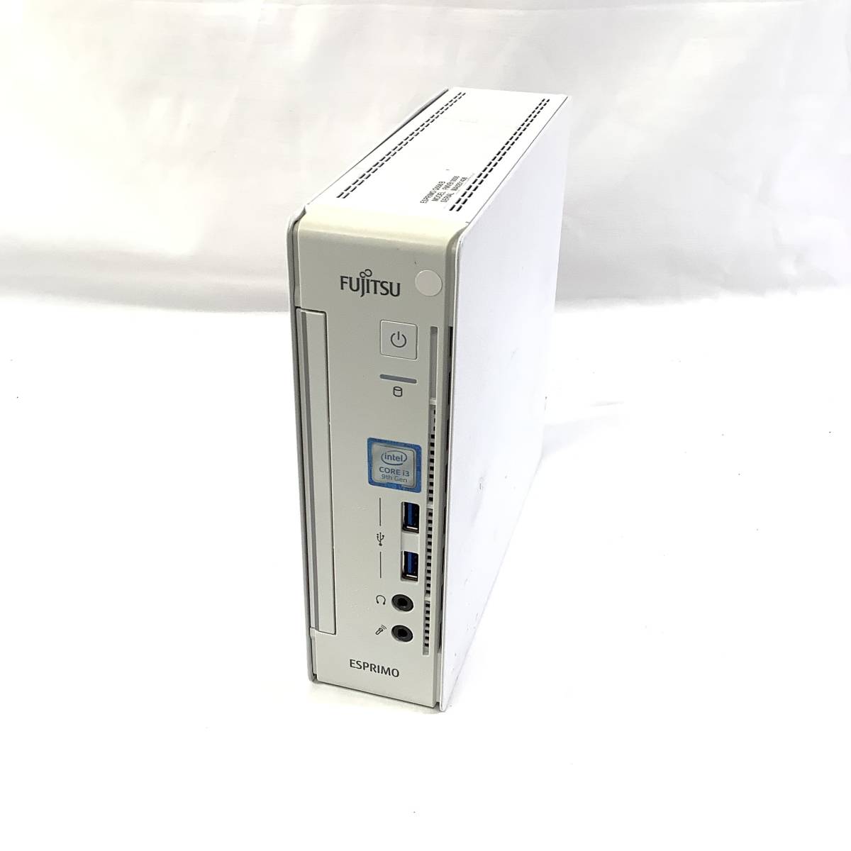 Fujitsu Esprimo Generation : Q558⁄B ESPRIMO Q558 RAM 8100T Core-i3 