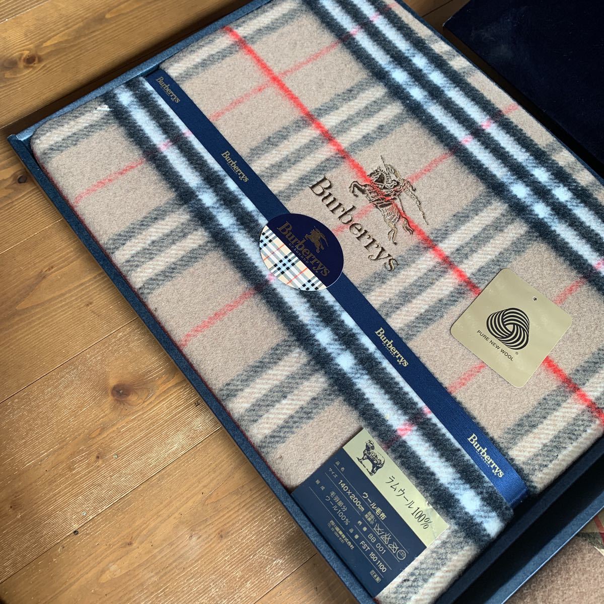 BURBERRY バーバリー 未使用 ウール毛布 シングルサイズ 西川産業