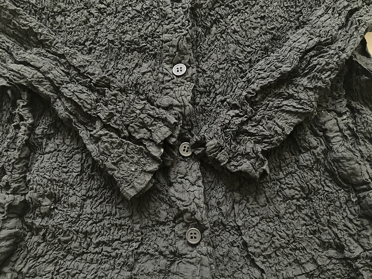 me MIYAKE ISSEY ミヤケ) (ミーイッセイ カリフラワー花柄刺繍タンク