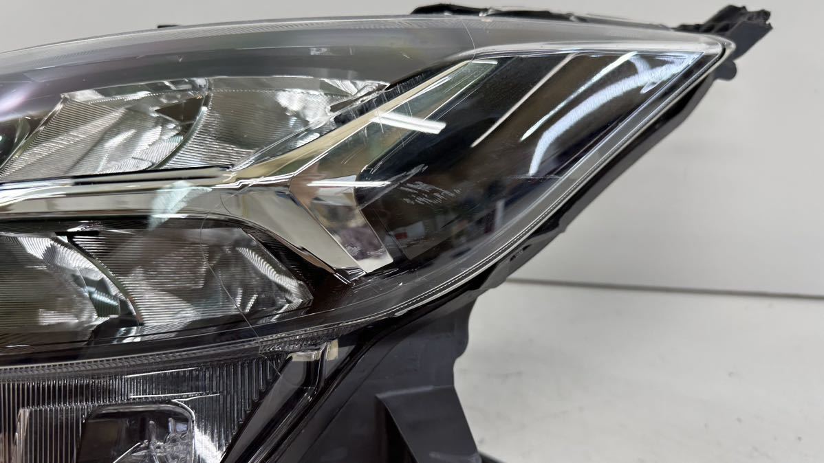 50929 デイズ ハイウェイスター B44W 純正 左 ヘッドライト LED KOITO