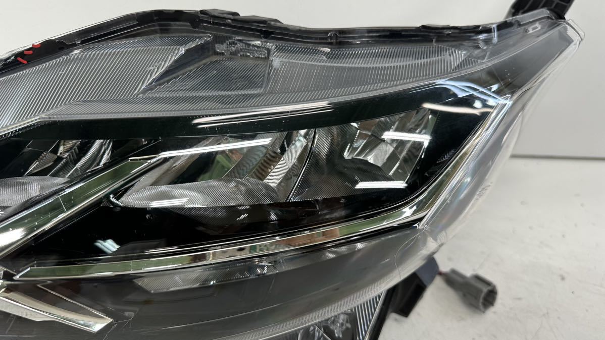 50929 デイズ ハイウェイスター B44W 純正 左 ヘッドライト LED KOITO