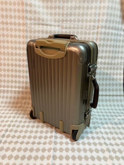 リモワルフトハンザ 2輪スーツケース 35L RIMOWA - リモワ 806.52