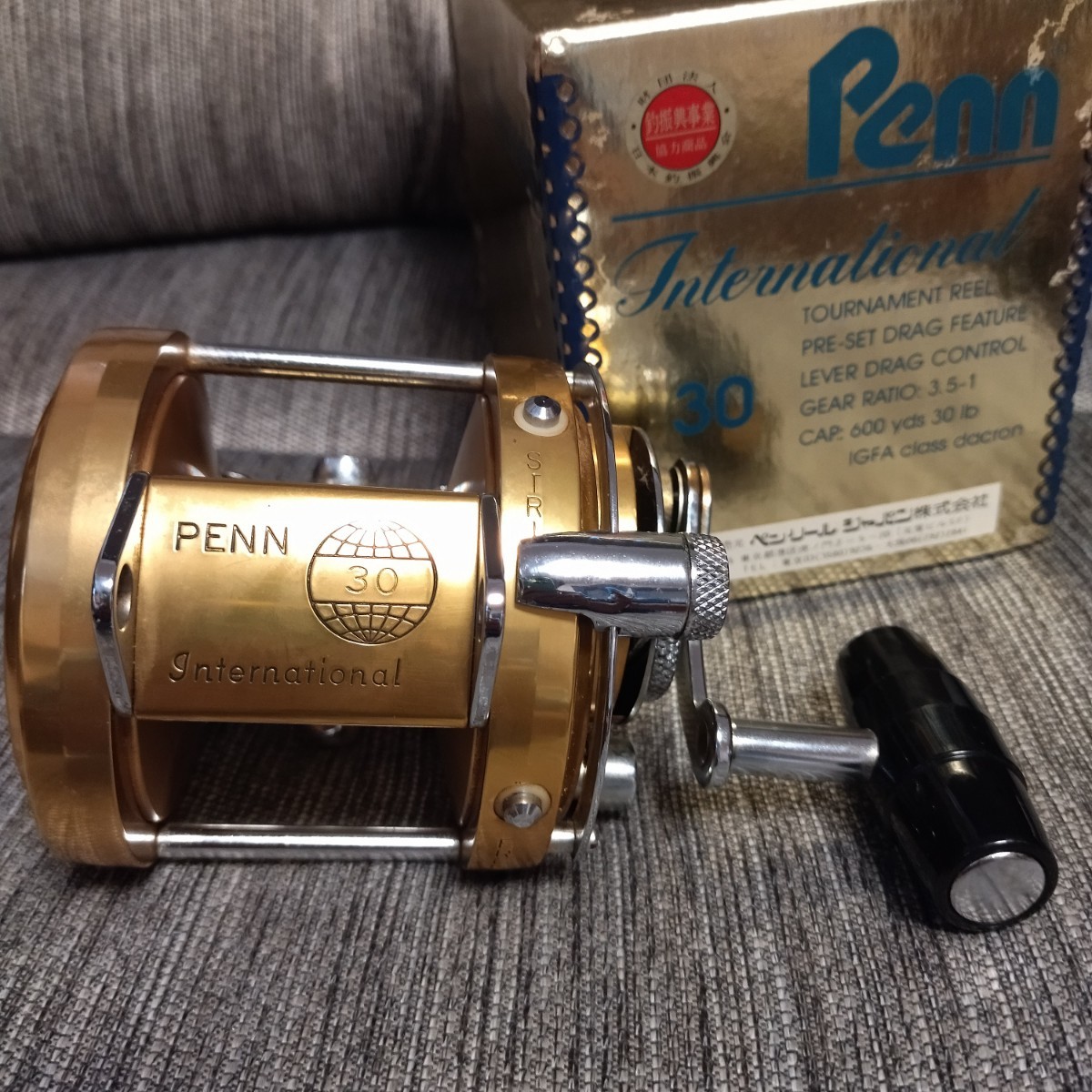 ☆元箱付き 中古美品！ ペン インターナショナル 30 PENN REELS 