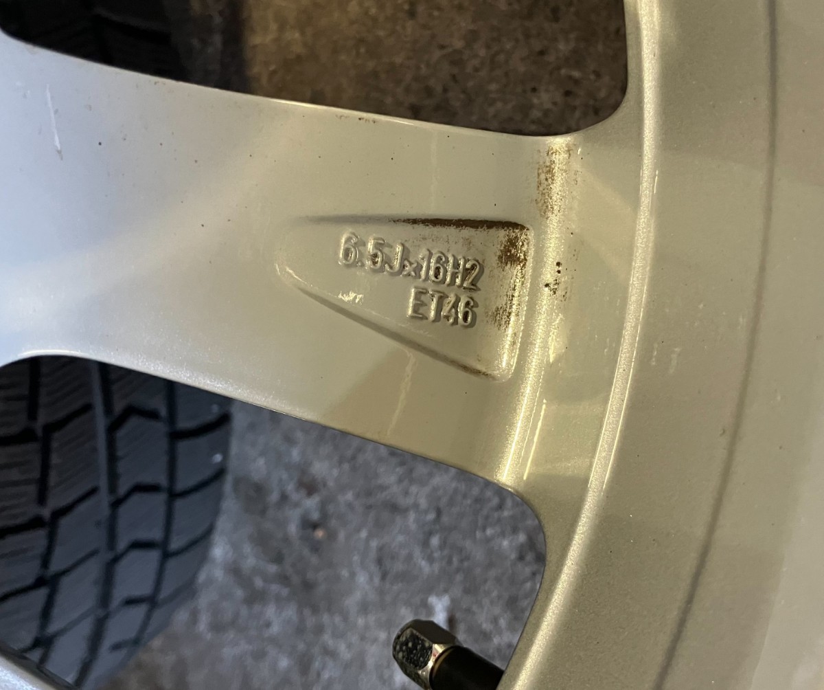中古美品 VW ゴルフ 7 スタッドレス純正ホイールセット4本 205 