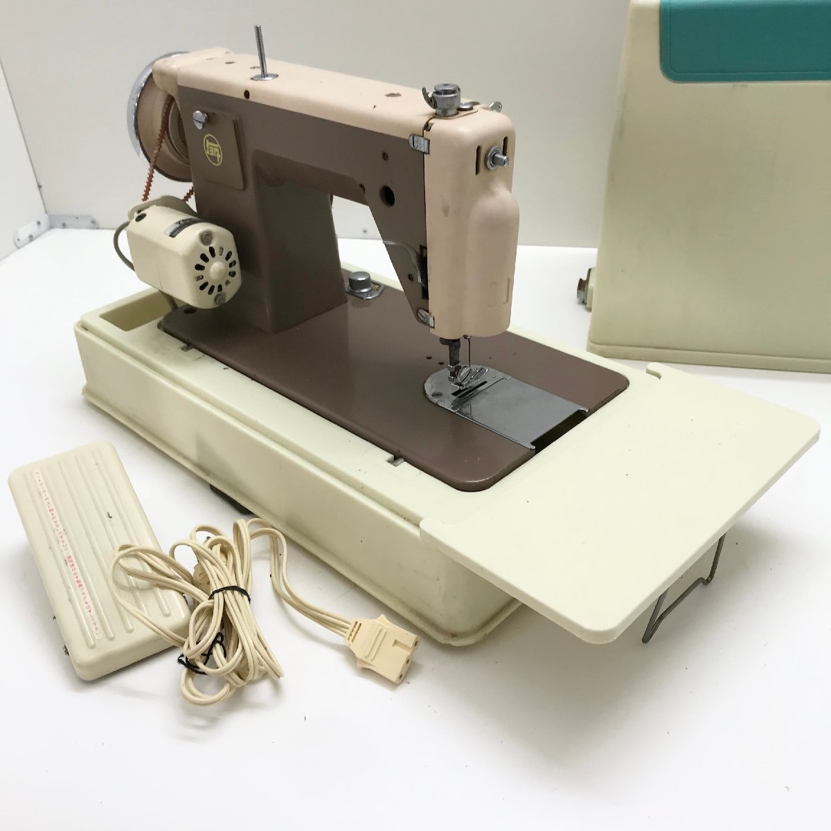 限定SALE,新作登場 ▲【ジャンク品】 TOYOTA R-5LP トヨタ ミシン アンティーク レトロ ハンドクラフト 手工芸 昭和 現状品 (E3)M/G51005/2/17.4