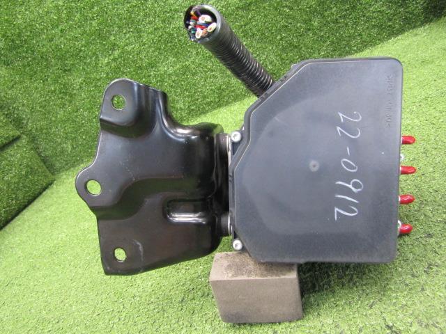 ハリアー ZSU60W ABSアクチュエーター 89541-48440 44050-48560 送料