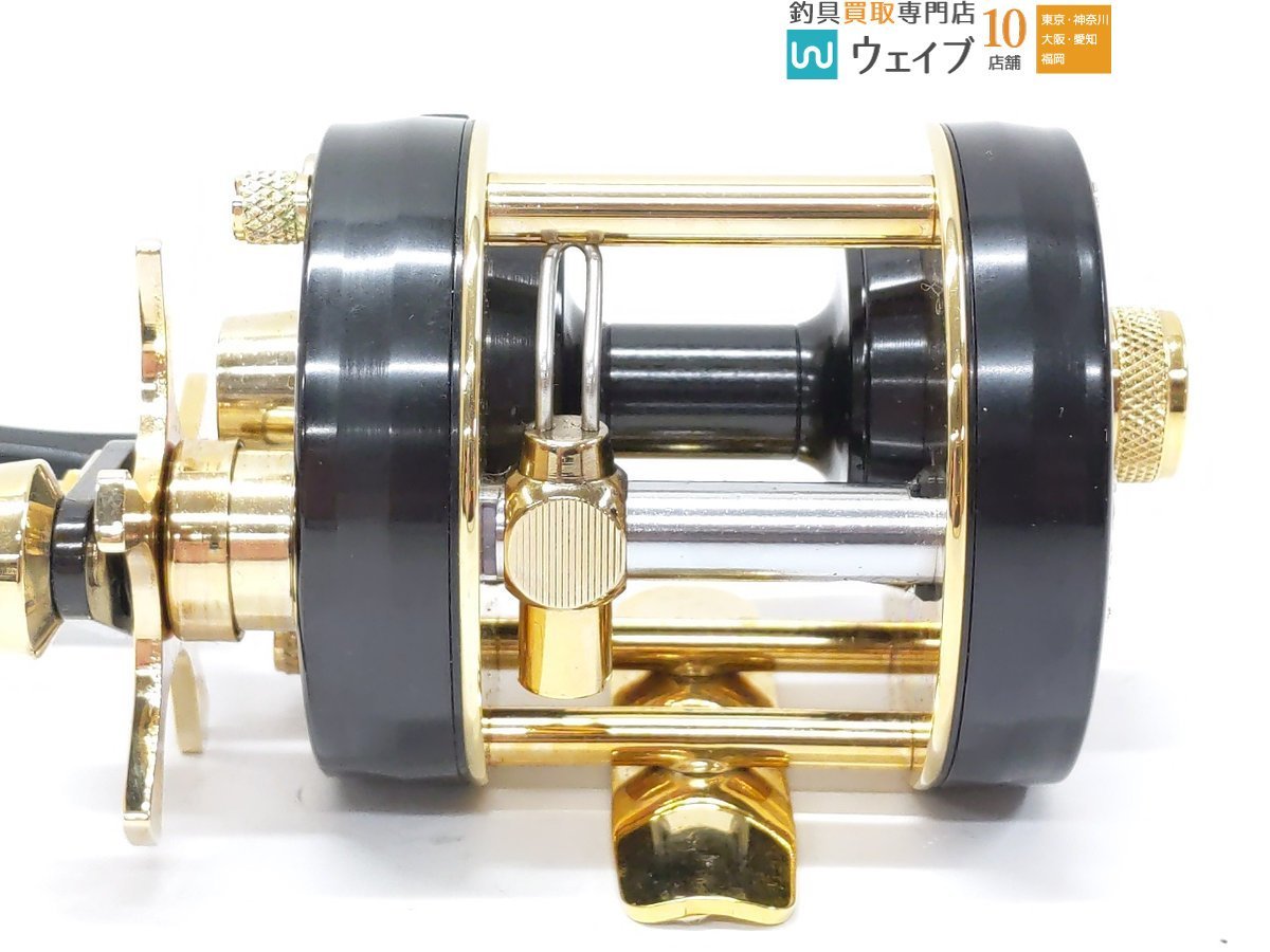 ABU アブ アンバサダー 2500C ブラック/ゴールド フット:70017/49(アブ