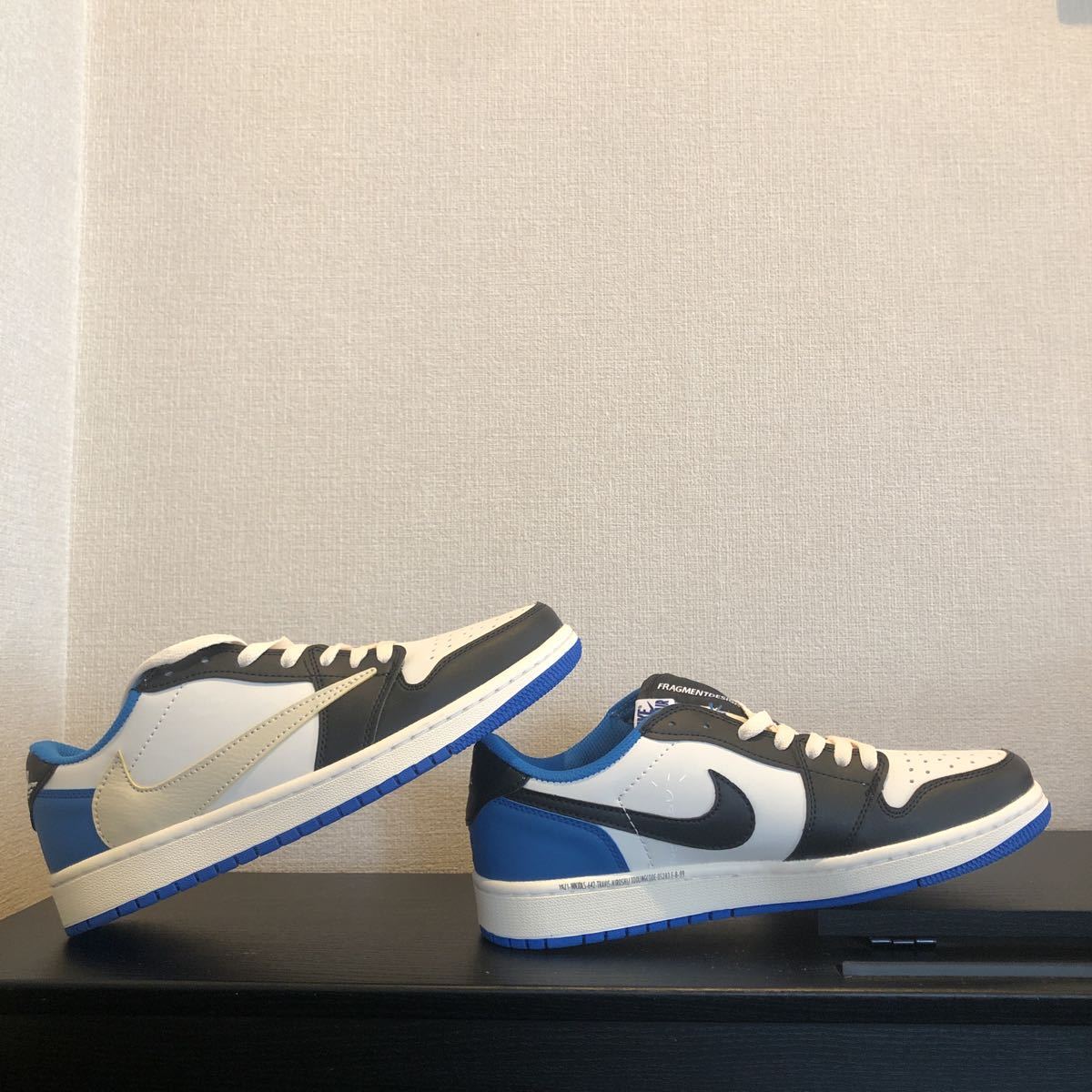 NIKE AIR JORDAN 1 RETRO LOW TRAVIS SCOTT .コラボ トラビス