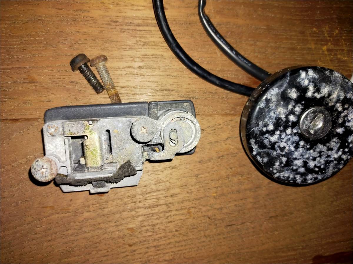 ♪ 送料無料 CJ43 スカイウェイブ キーセット 取り付けネジ付き♪