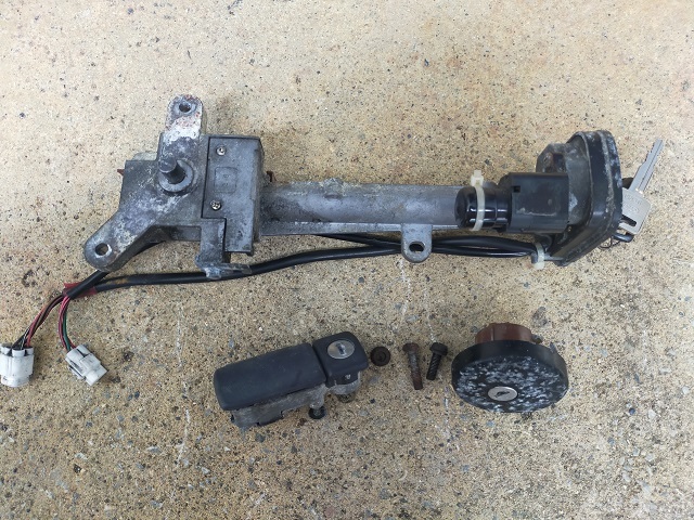 ♪ 送料無料 CJ43 スカイウェイブ キーセット 取り付けネジ付き♪