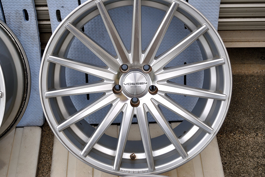 ◇【売切】コンケーブ ヴォッセ VFS2 VOSSEN VFS-2 20インチ 9.5J+40 