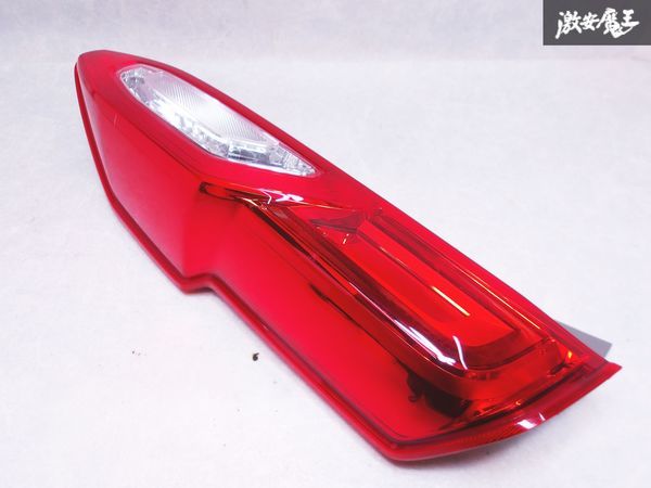 割れ無し!! ホンダ 純正 JF3 JF4 N-BOX Nボックス 前期 LED テール