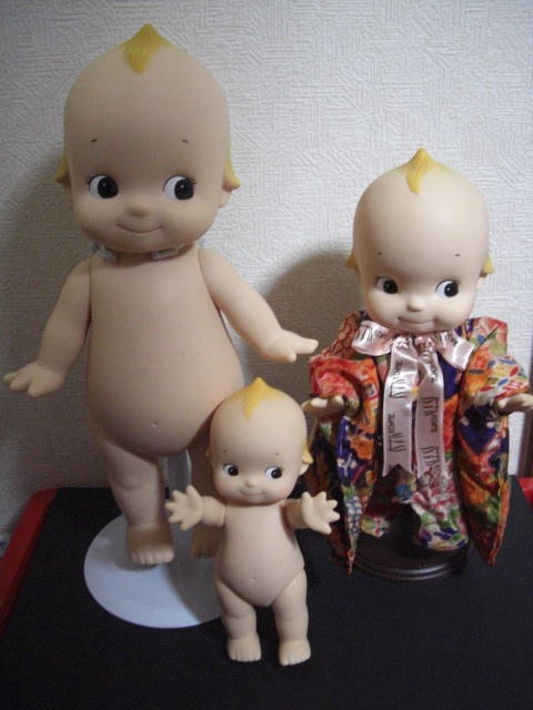 キューピー大【39㎝】中【30㎝】小【20㎝】3体＋人形スタンド2個