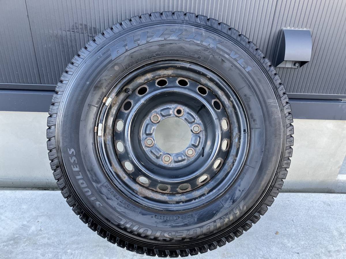 WA10164 鉄ホイール ハイエース用 15×6J 6穴PCD139.7 ブリヂストン 