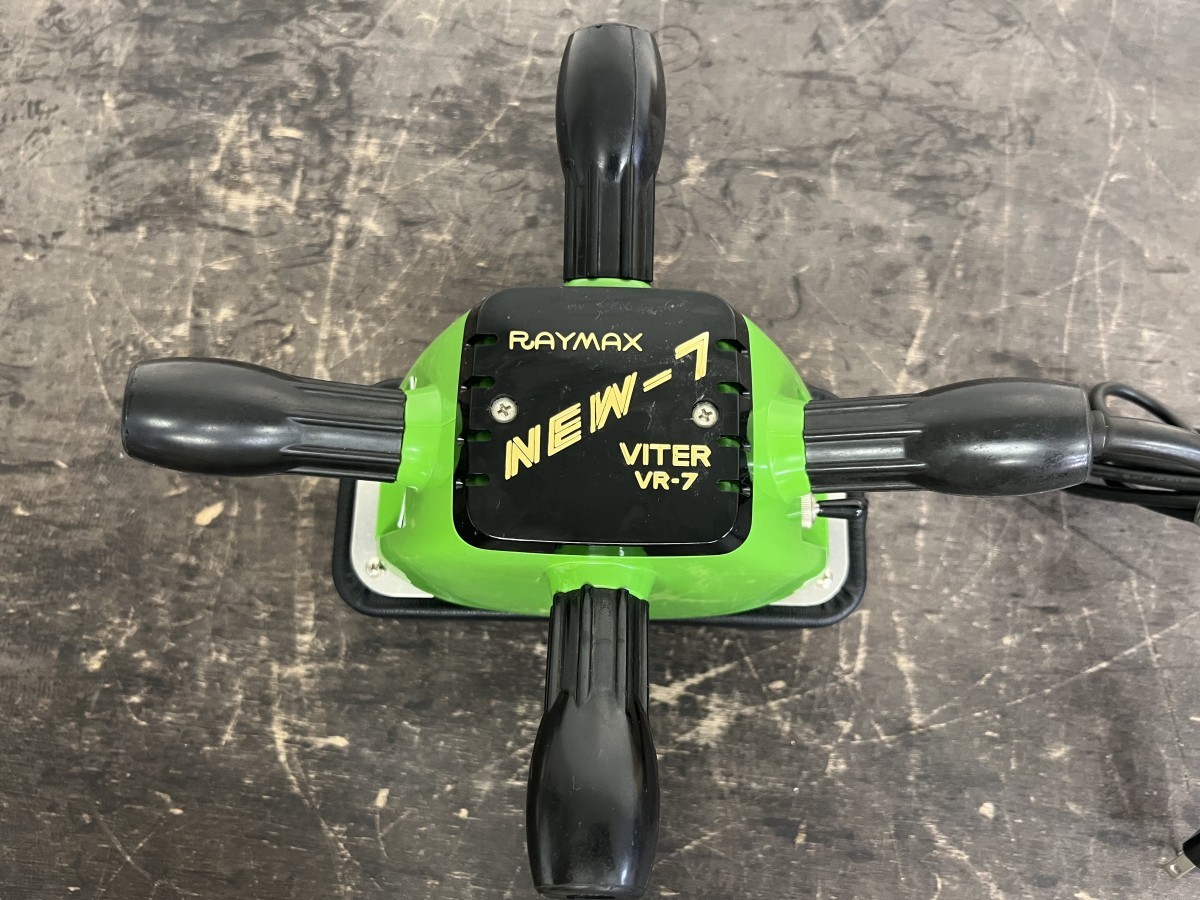 動作品！極美品！レイマックスバイター VR-7 マッサージ器 RAYMAX VITER NEW-7 定価43000円 整骨院 理容院 整体 鍼灸院(2) レイマックス バイター VR-7 VR−7 家庭用 送料無料(1094)RAYMAX