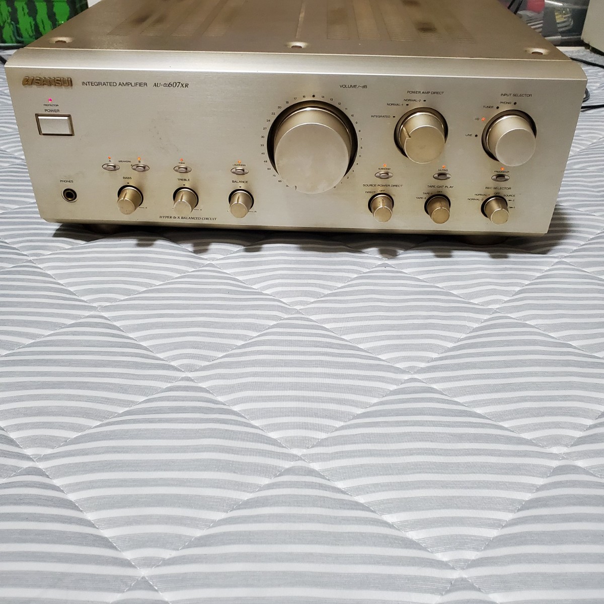 即決　sansui サンスイ AU-α607 プリメインアンプ ジャンク サンスイ SANSUI プリメインアンプ JSANSUI AU-α607L アンプ