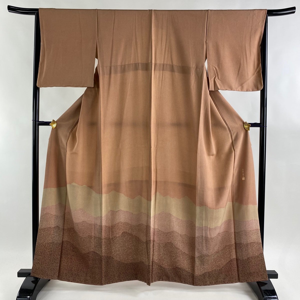 訪問着 身丈160cm 裄丈66cm M 袷 落款 花唐草 鳥 薄オレンジ 正絹 秀品 【中古】