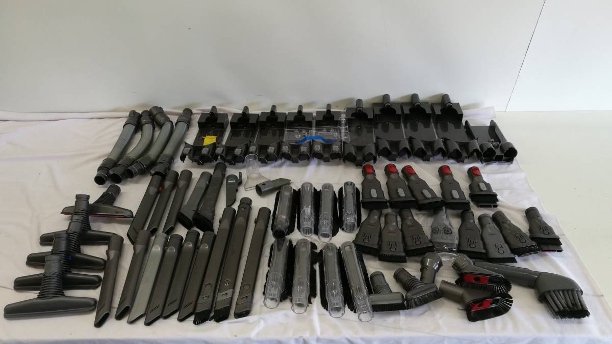 未チェック品】ダイソン 掃除機パーツ 大量セット ブラシ ノズル