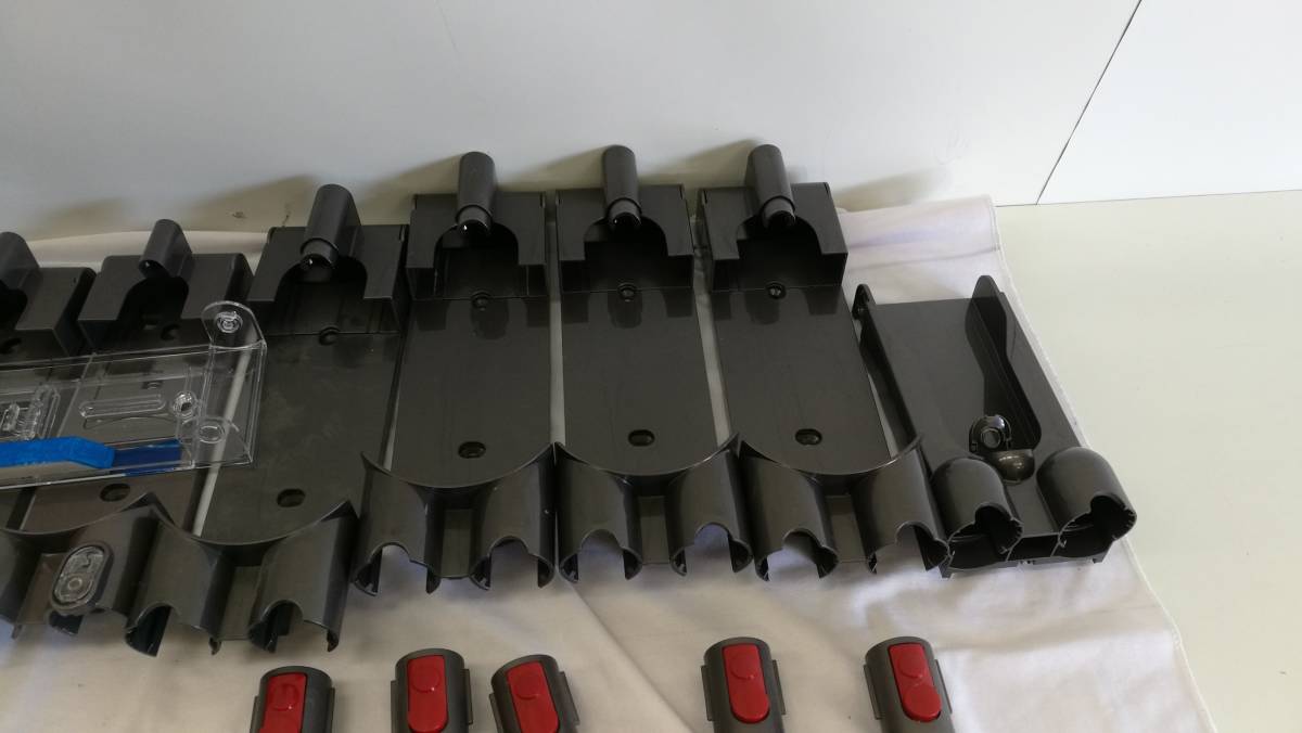 未チェック品】ダイソン 掃除機パーツ 大量セット ブラシ ノズル