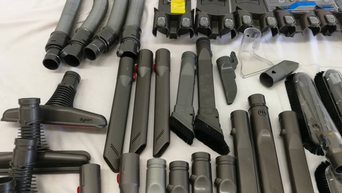 未チェック品】ダイソン 掃除機パーツ 大量セット ブラシ ノズル