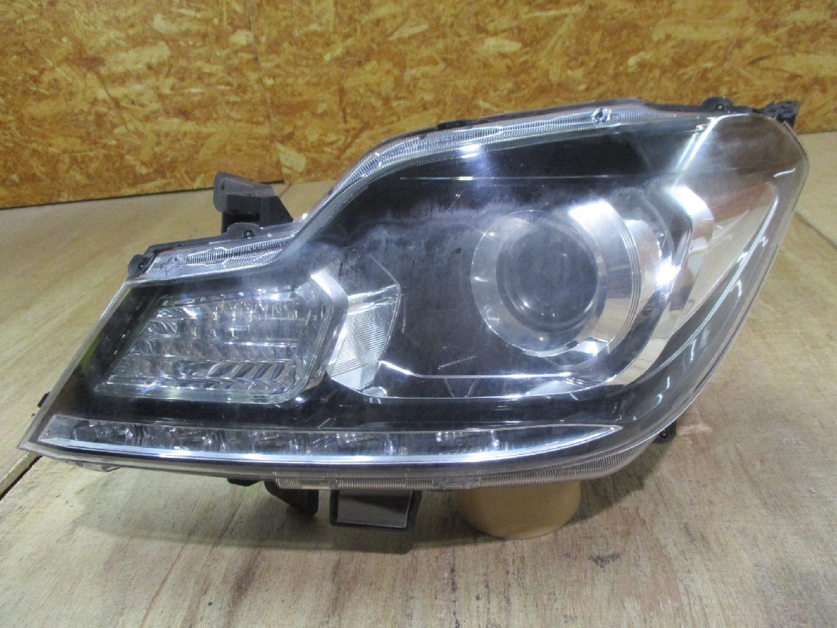 即決 ソリオ MA15S 後期 HID 左 ヘッドライト 純正 自動車、オートバイ