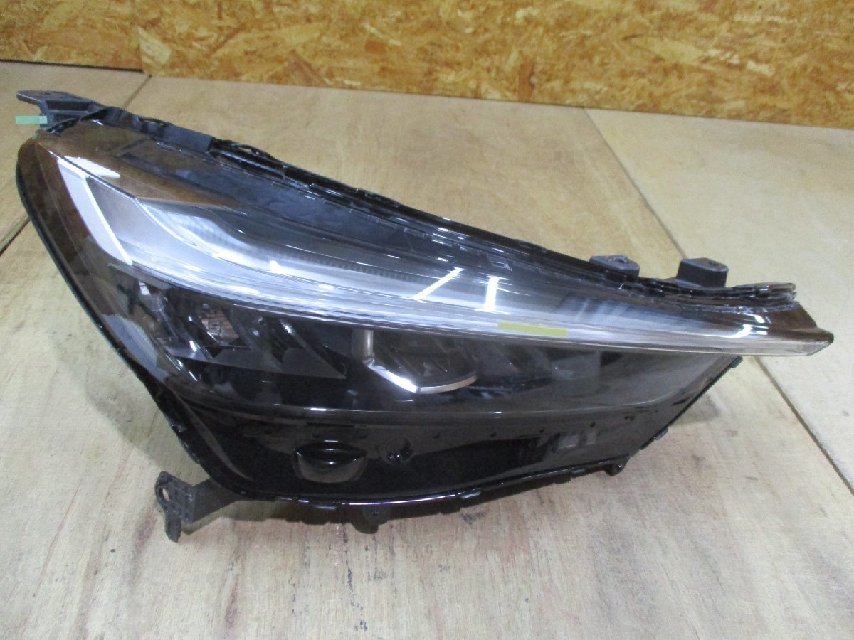即決 ヴェゼル RV3 LED 右ヘッドライト 純正 STANLEY W5884 刻印:J2 