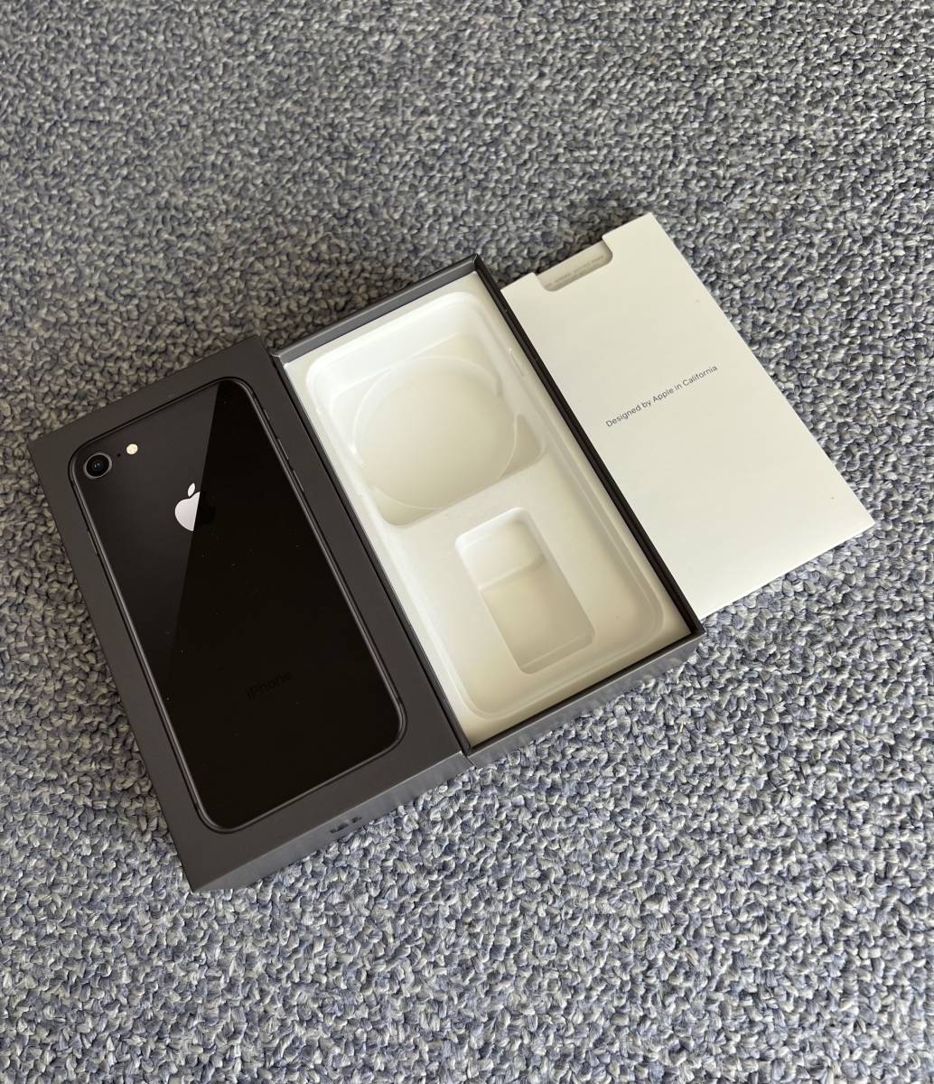 未使用品】 iPhone8 64GB SIMフリー スペースグレー 元箱付き 64GB