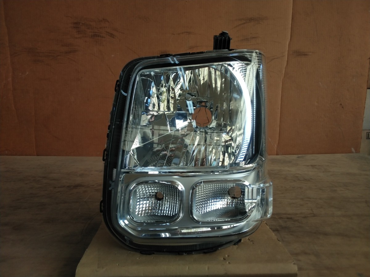 エブリィ LE14C6327 DA17V 左ヘッドライト 良品☆ ランプ エブリィバン