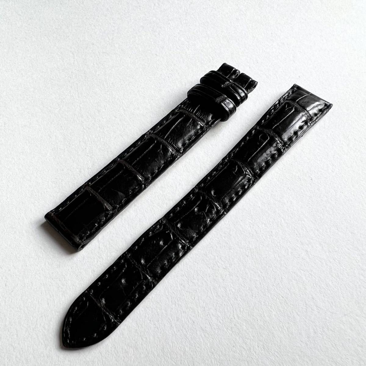 未使用 15mm カルティエ レザーベルト 革ベルト 純正 スイス製 ワニ革