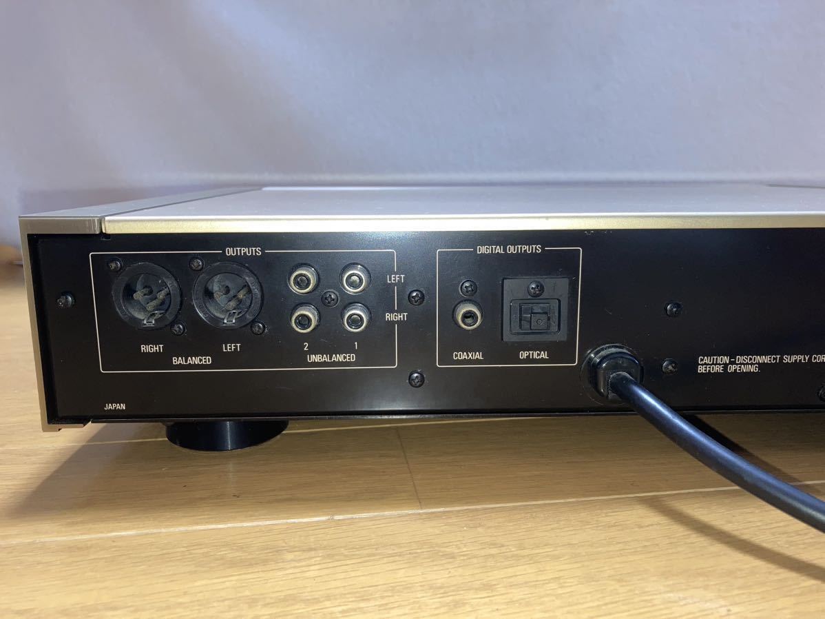 【CDプレイヤー】Accuphase アキュフェーズ DP-11 Accuphase DP-11 - ☆Accuphase DP‐11 CDプレーヤーでジャズボーカルを聴く♬