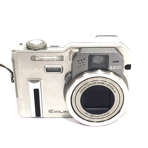 【低価，人気SALE】 CASIO EXILIM EX-P600 f=7.1-28.4mm 1:2.8-4.0 コンパクトデジタルカメラ シルバー み(カシオ)｜売買されたオークション情報、yahooの商品情報をアーカイブ公開 - オークファン カシオ