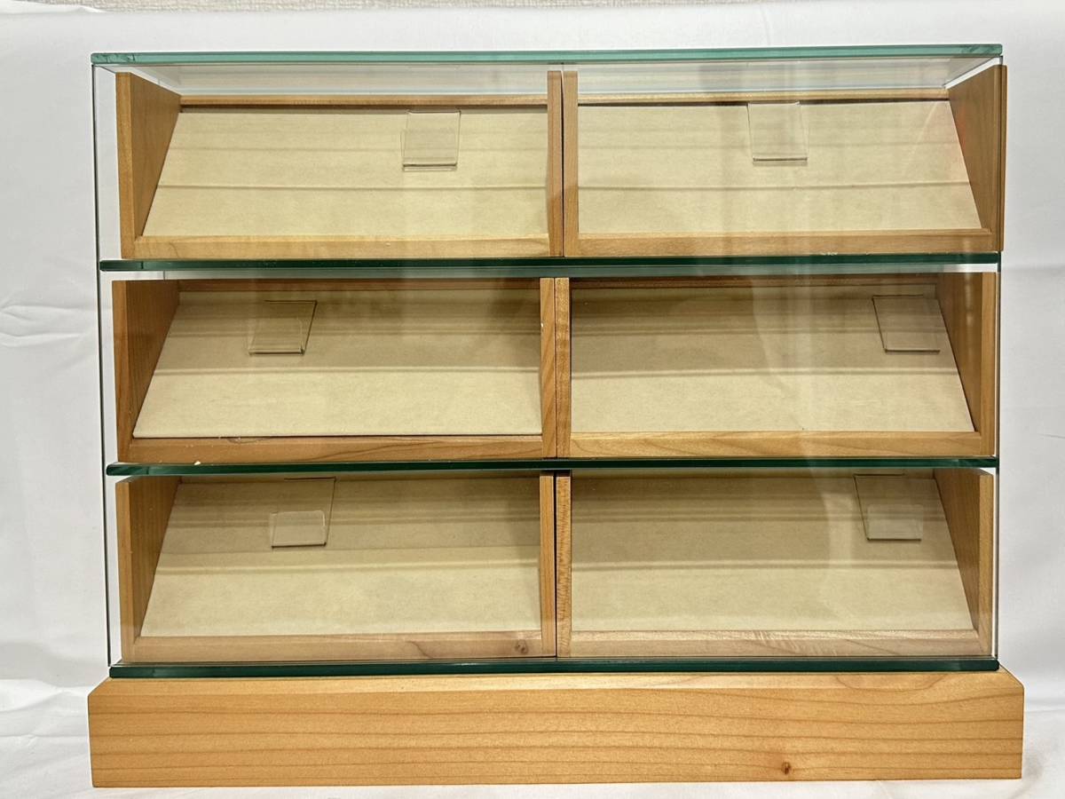 保管品/飾り棚/ガラスケース/３段/ディスプレイケース/卓上ショーケース/コレクションケース/フィギュア/現状品/同梱不可