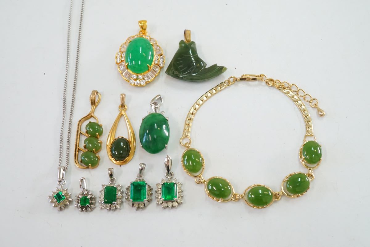 C125 緑石 天然石系 ヴィンテージ ネックレス ペンダント ブレスレット 11点セット アクセサリー 大量 まとめて おまとめ まとめ売り