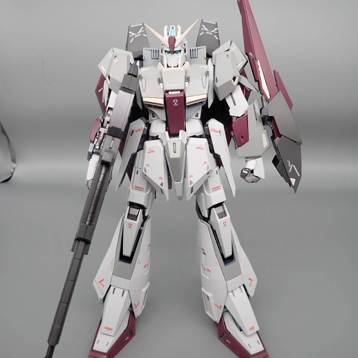 MG Zガンダム ゼータガンダム 完成品 Ka 1⁄100 全塗装 改修 ガンプラ